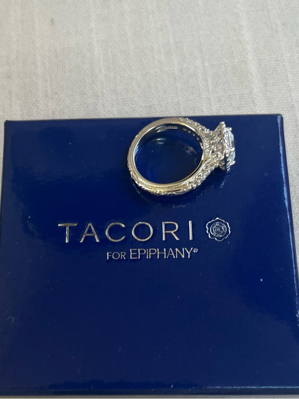 Gorgeous Tacori 925 Silver 2.75 Carat Engagement Ring Size 8 - Picture 7 of 7